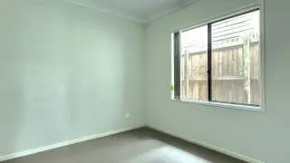 Coronis Realty - 7 Shale ave Logan Reserve