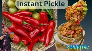   यकीन नहीं हुआ घर वालों को जब ऐसी अचार बनी 10 मिनट में Laal mirch pickale,🤣🤣#ShwetaCook #pickle 
