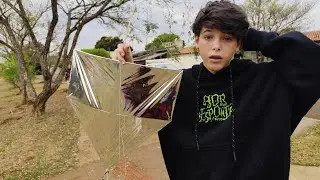 Soltamos uma PIPA que REFLETE igual um ESPELHO😱