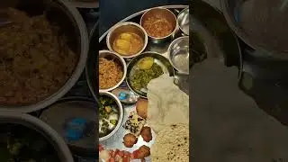 Aaj itni badi thaali me kya mila 😱#shorts #viral