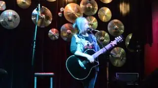 06 Paige Kopp - I Pessimist (Alkaline Trio Cover) (Acoustic Punk Night @ Taps, Nov. 28, 2015)
