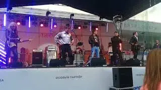 VID 20180611 205350
