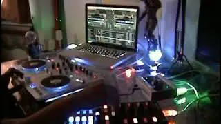 Mistah J - 90's Hip Hop Mix - Traktor Scratch Pro 2 + Vestax VCI 100 Mk II + Kontrol X1