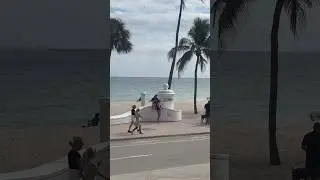 Las Olas Beach, South Beach..🏖️🇺🇸 #lasolas #beach #miami #fortlauderdale #beachlife #beachwalk