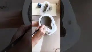 How to use a 2-part plaster mold