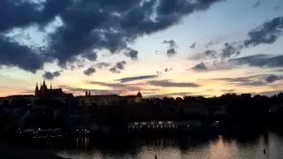 PRAGUE SUNSET SKYLINE