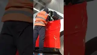 Aramex fleet signage (door wrap)