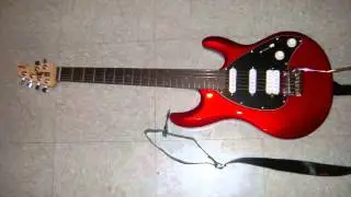 Sterling by Musicman Sub Silo3 metal demo