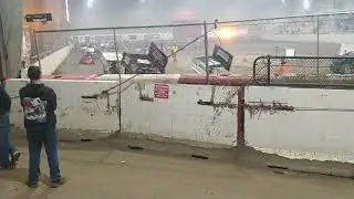 Last lap pass A main red bluff