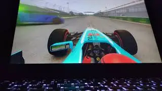 F1 2013 - Finishing a race behind a safety car