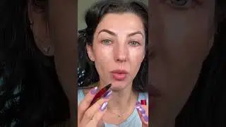 This is the best drugstore brow pen