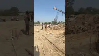 column highdrow कॉलम स्टकचर को हाईड्रो मशीन से उठाया