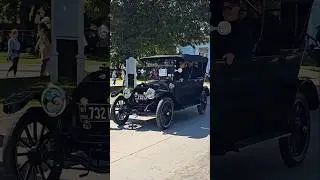 1914 Overland Model 79 Drive By Engine Sound Old Car Festival Greenfield Village 2024