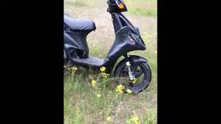 Moped 1 av 3