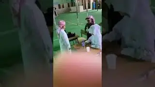 اذاعة متميزة بعنوان بر الوالدين تقديم طلاب فصل ٣/١ مدرسة طويق الاهلية اشراف المعلم عبد المجيد شهاوي