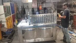 Hotel kitchen Equipment in pune all types counter manufacturing Tip Top engineering works pune .
