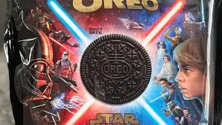 Oreo Star Wars Dark Side or Light Side Cookies Red or Blue #starwars #oreocookies #darkside