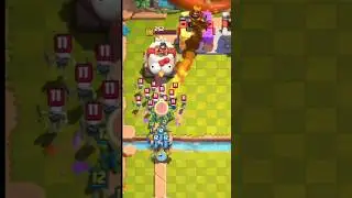 Lil niu could not handle it..😥😥 #clashroyale #lovemk