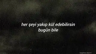 Twenty One Pilots - Implicit Demand For Proof (T&uuml;rk&ccedil;e &Ccedil;eviri)
