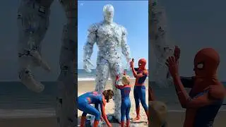 Spider-Man and Hulk with Families build a giant ironman bottle  #marveltoys#hulk #spiderman #shorts
