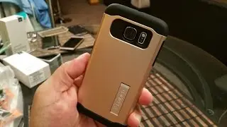 Samsung Galaxy S6 - Spigen Gold Champagne Kick Stand case