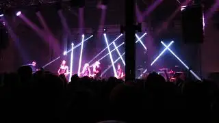 Tata Bojs - Futuretro tour Ostrava 18.11.2017