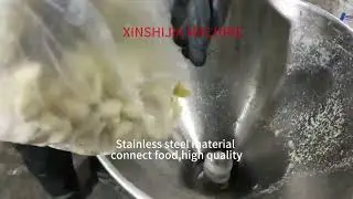 Mashed garlic, garlic grinderThe customer brought the garlic to the site for testing#garlic #grinder