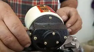 Singer Sewing Machine Motor and Belt replacement #repairing #sewingmachine #singer #pooja 