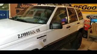 1995 Jeep ZJ, 3 years later after painting the trim with black bedliner