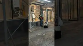i thought the killer clown trend ended? 😭 #clown #nyc #newyork #scary
