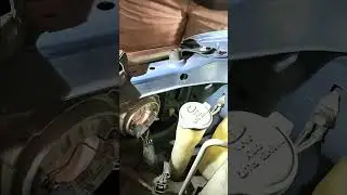 Replace Headlights on 2000 Toyota Sienna