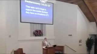 Does Deuteronomy 14:26 condone social drinking?