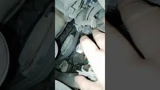 Заменил датчик температуры охлаждающей жидкости. Опель Астра Н. #ремонт #automobile