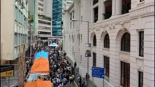 Walking Wyndham Street Hongkong