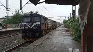 Police Bus Livery KJM WDP4D #40247 leading 16588 Bikaner Yesvantpur Express