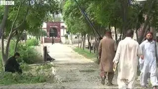 Pakistan jailbreak: Militants use explosives to free prisoners