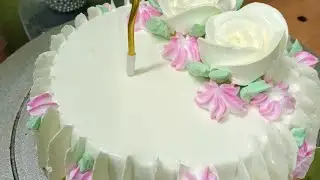 Cake decoration hub is live beautiful wafer paper cake design with cream#trending 