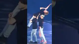 BTS funny moments on stage 😃🤣💫#bts #youtubeshorts #btsfunnymoments#army