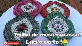 Trilho de mesa com sobrinhas! Uma lindeza😍