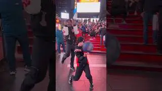 What time are you seeing this 🔥🔥 #Shorts #DanceChallenge #dance #almightyarcher #FallintoShorts