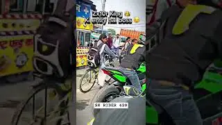 College Girls Reaction 😍 For Kawasaki Ninja Zx10r #reaction #motovolgger #kawasaki10r #youtubevideo