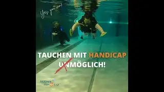 Tauchen mit Handicap. Rollifahrer Roland taucht ab.