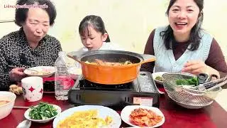 (58)dâu việt chia sẻ muốn sống cùng mẹ chồng .chơ tuyện bề trăm sóc mẹ tuổi già . Thương mẹ lắm .! 