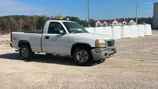 2004 GMC Sierra Pickup Truck- 8678