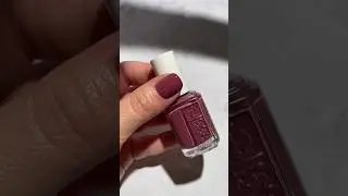 Essie &ldquo;Angora Cardi&rdquo; @ 1 coat 💅🏼✨