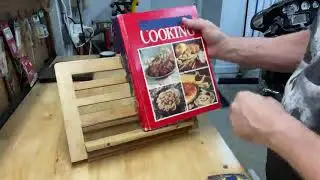 ANNOVA Wooden Reading Rest Cookbook Stand Cook Recipe Holder Bookrest, Something for the cook