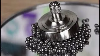Precision spinning top by RollSpin