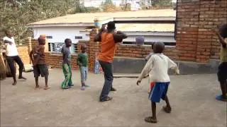 Rwanda: practicing traditional dance with the small kids @ Ivuka Arts