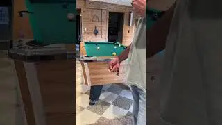 Flippin' Pool Table Komboloi