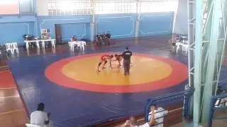 Lucha esmeraldas vs sucumbi&oacute; 60 kl